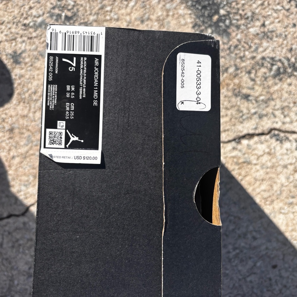 Jordan 1 mid se - Picture 6 of 6
